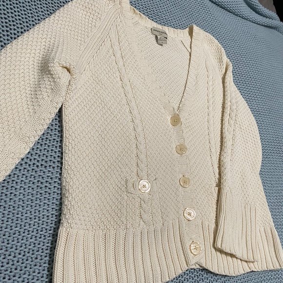 *SOLD* Banana Republic Cable Knit Cardigan Sweater - Picture 2 of 9